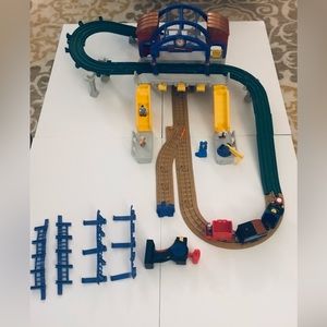 listing-status-banner